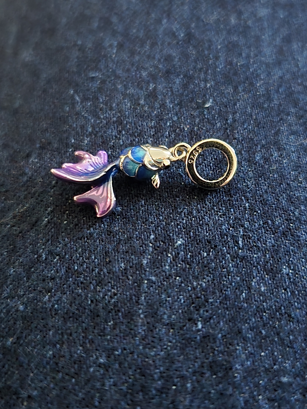 Elegant 925 Sterling Silver Gradient Dragon Scale Carp Fish Charm Pendant